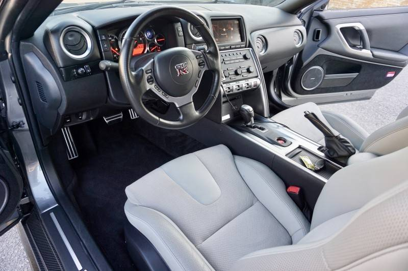 Illustration for article titled At $59,995, Could This Modded 2009 Nissan GT-R Get You To Say ‘Go-Go-Godzilla?’